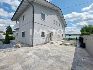 Mehrfamilienhaus in Wels