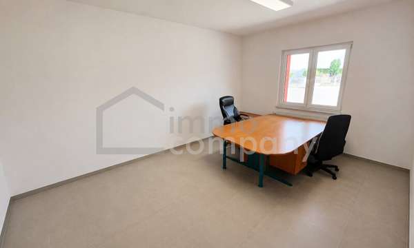 Büro in 2451 Hof am Leithaberge 