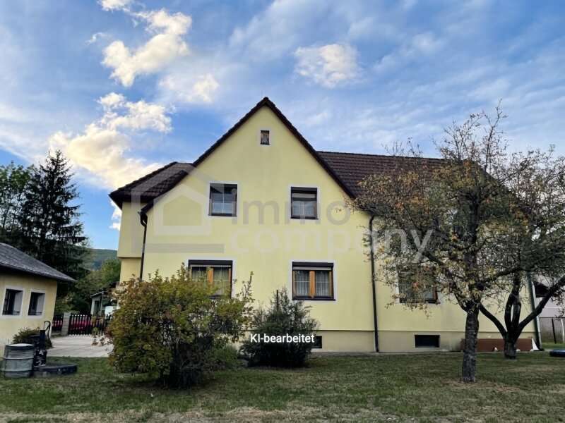 Mehrfamilienhaus Ternitz