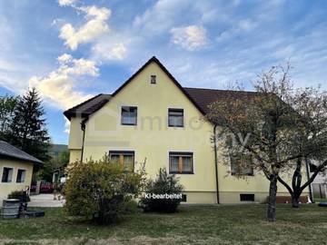 Mehrfamilienhaus in Ternitz