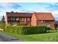 Mehrfamilienhaus in Hörsching