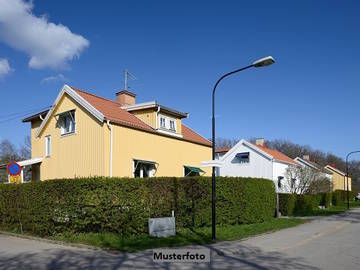 Zweifamilienhaus in Roppen