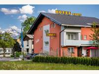 Hotel von Neuhold Immobilien
