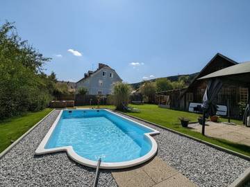 Mehrfamilienhaus von Neuhold Immobilien