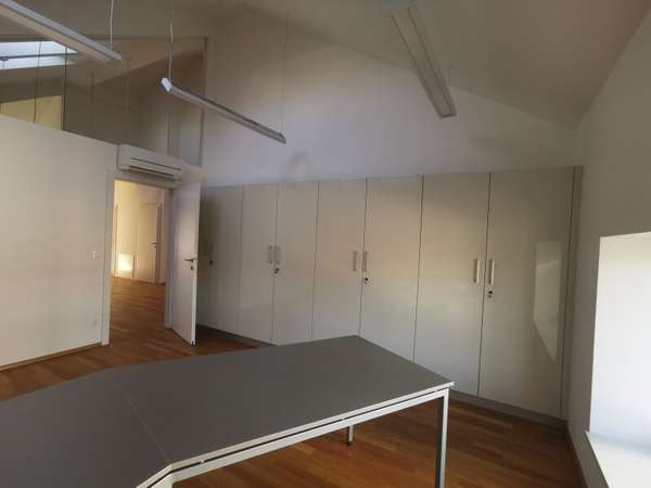 Büro in 2630 Ternitz 8