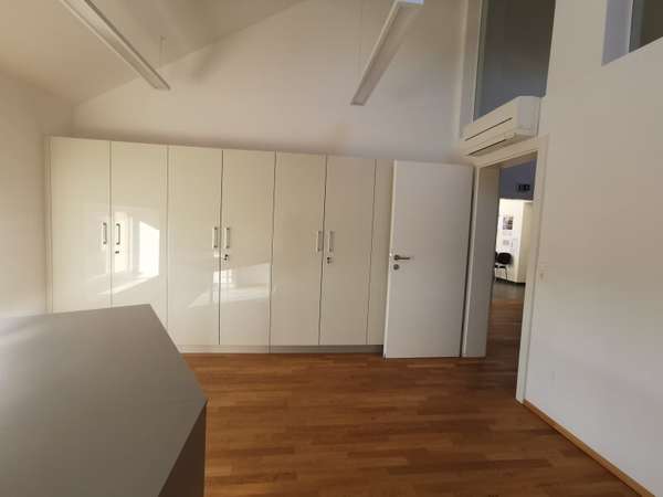 Büro in 2630 Ternitz 12