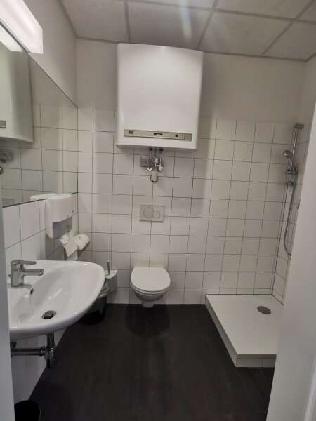 Büro in 2630 Ternitz 15