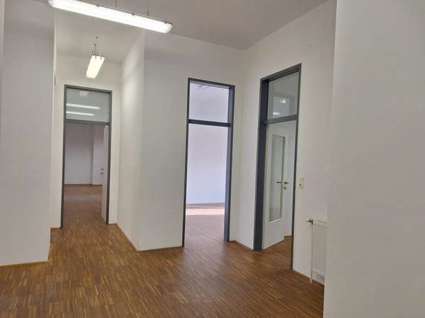 Büro in 2630 Pottschach 1