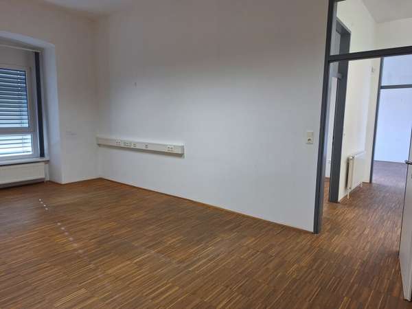 Büro in 2630 Pottschach 9