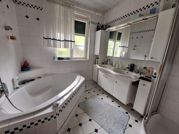 Bungalow in 2620 Wartmannstetten 17