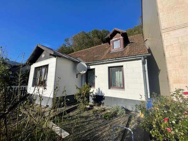Zweifamilienhaus in 2640 Gloggnitz 5